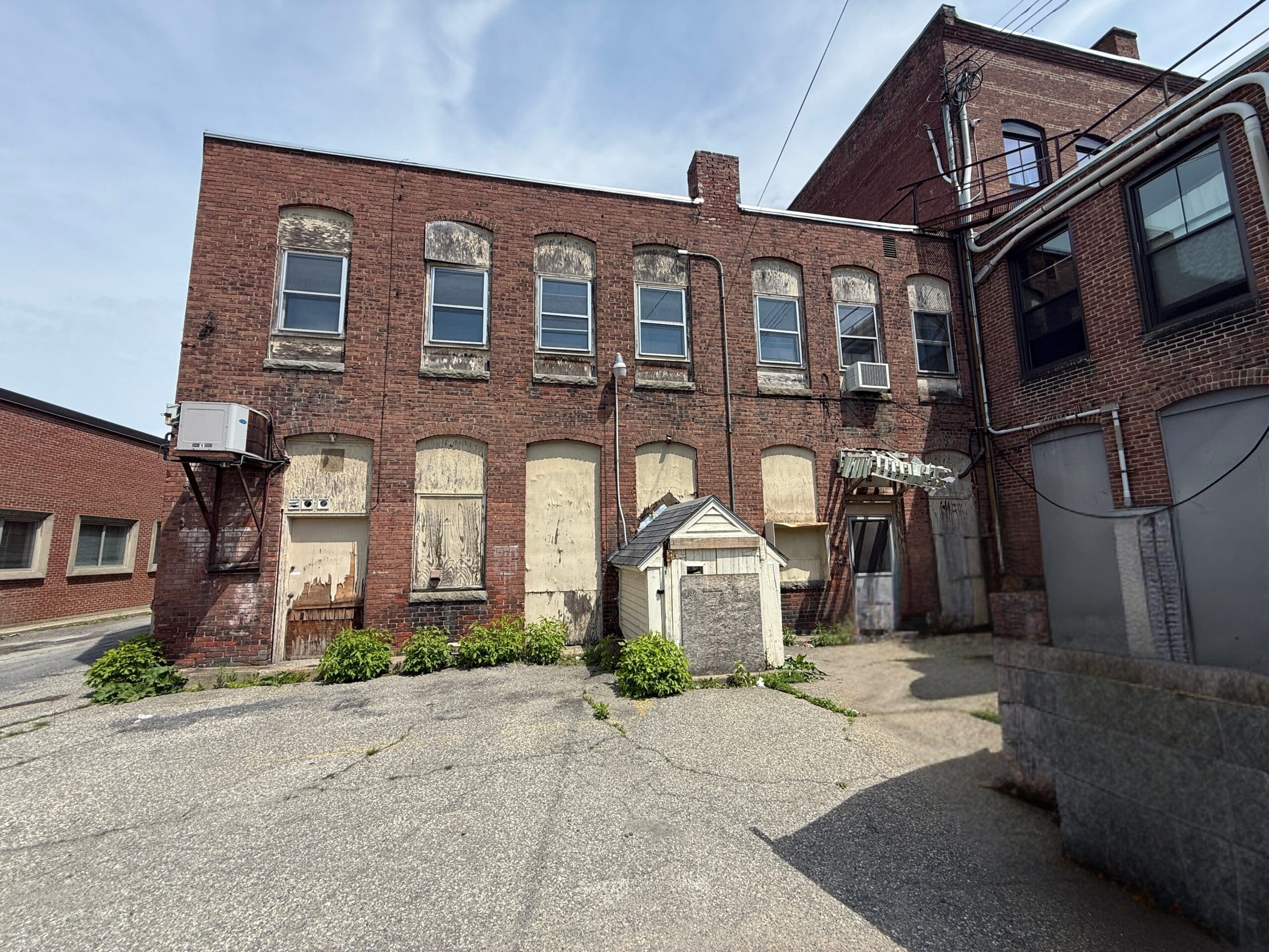 Prime redevelopment opportunity in the heart of downtown Claremont!