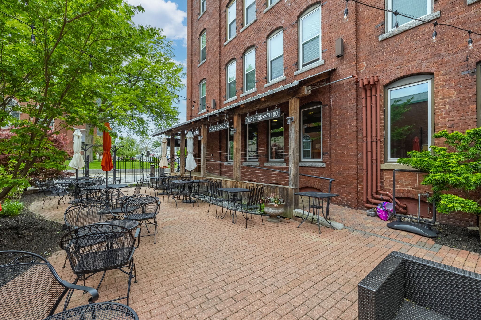The Flats @ 235 Hanover Street