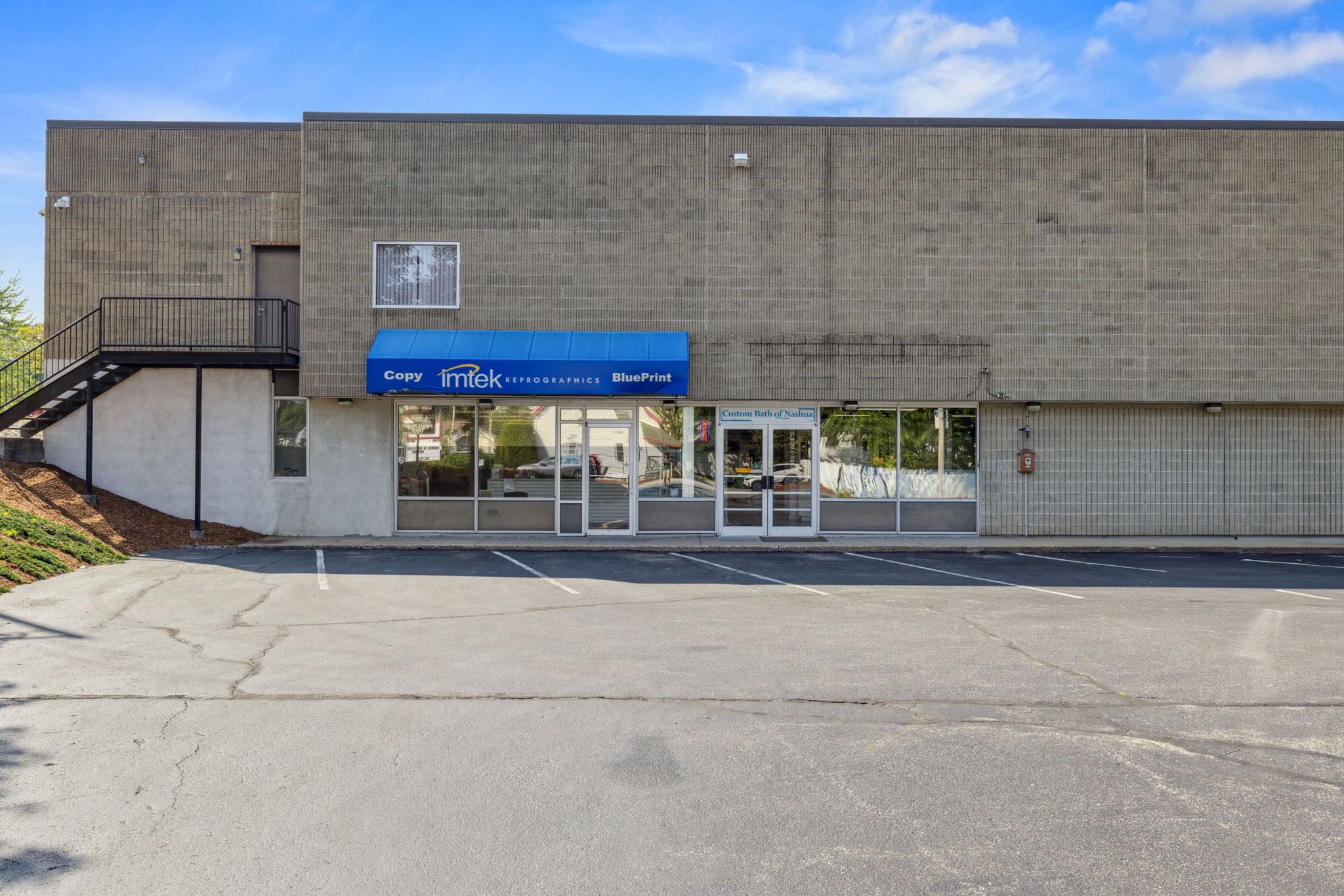 5,000 SF of versatile basement space on Amherst Street in Nashua