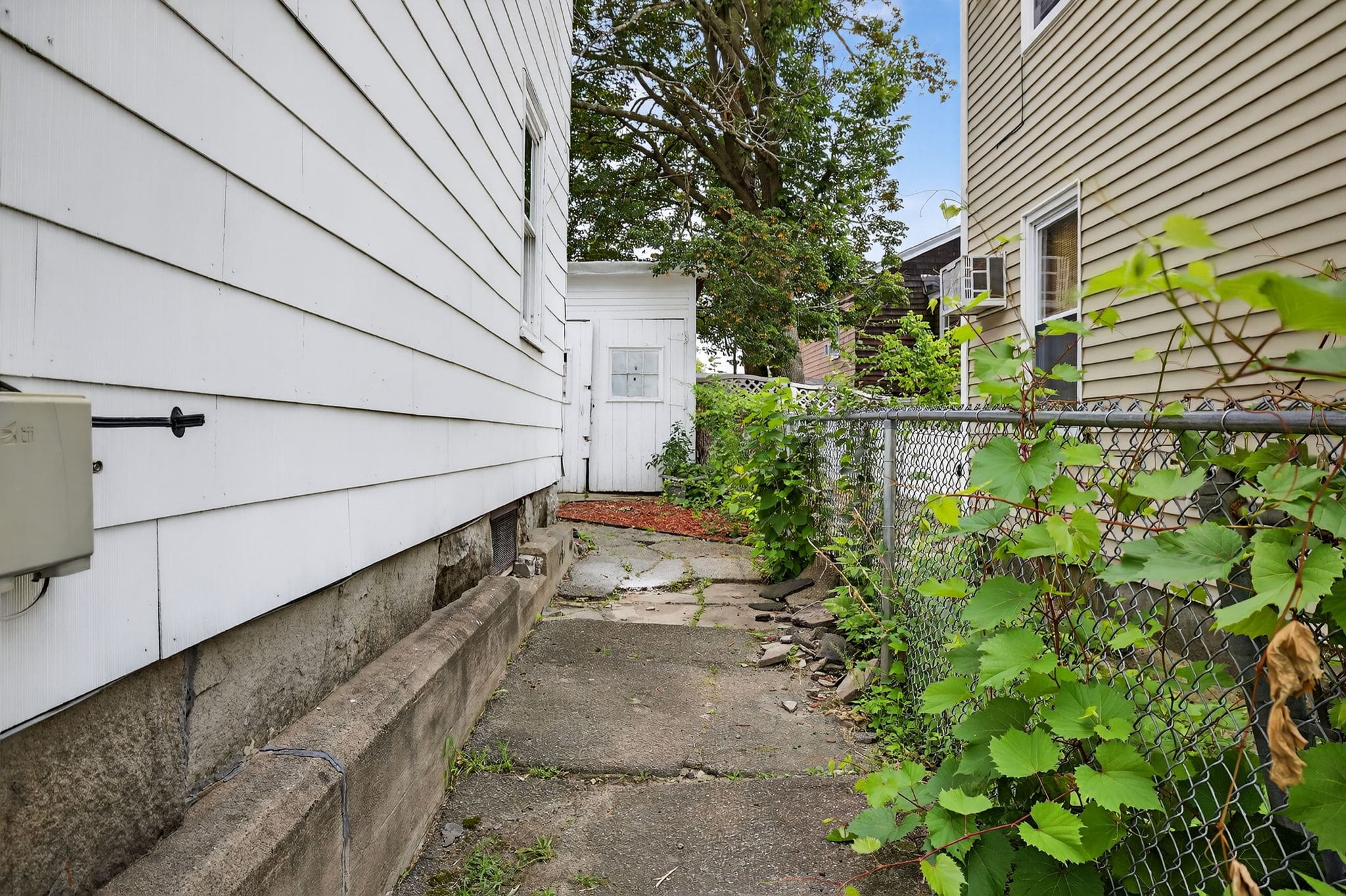 Updated multifamily steps away from North End, Nashua