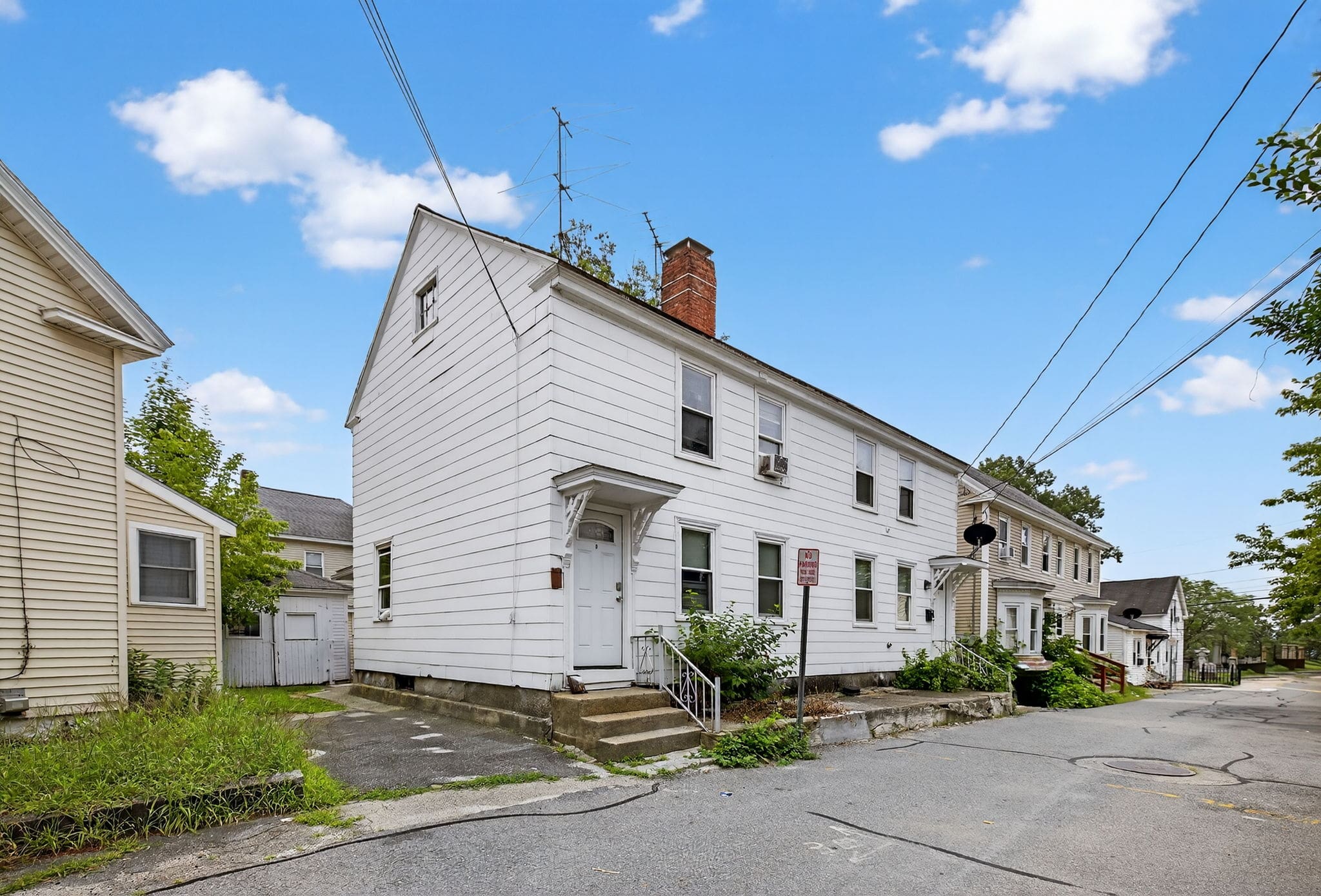 Updated multifamily steps away from North End, Nashua