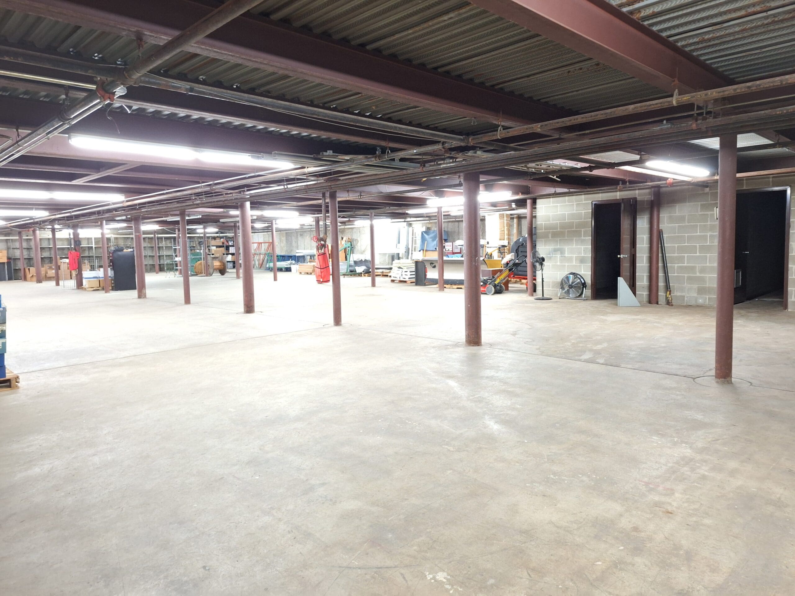 5,000 SF of versatile basement space on Amherst Street in Nashua