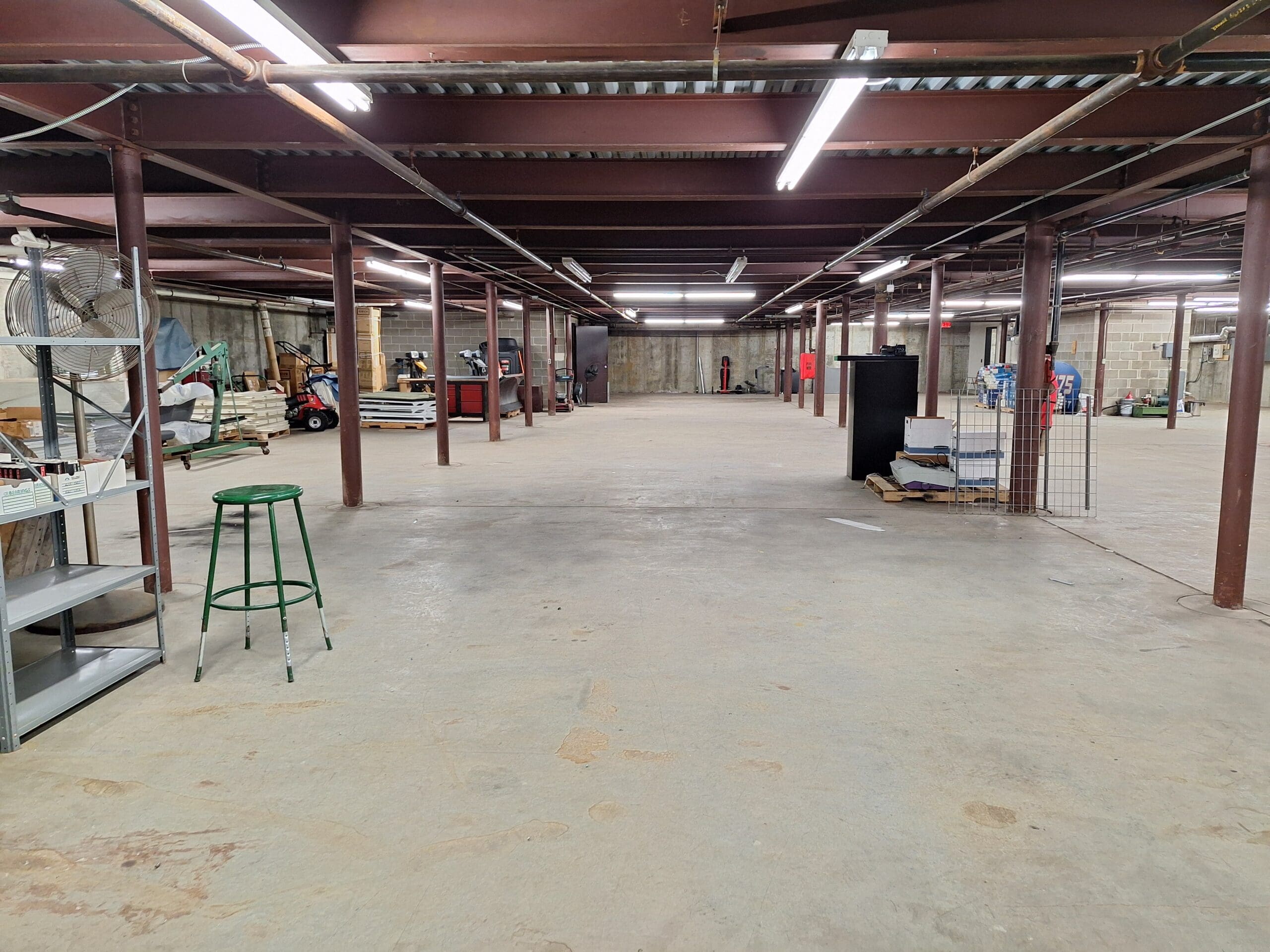 5,000 SF of versatile basement space on Amherst Street in Nashua