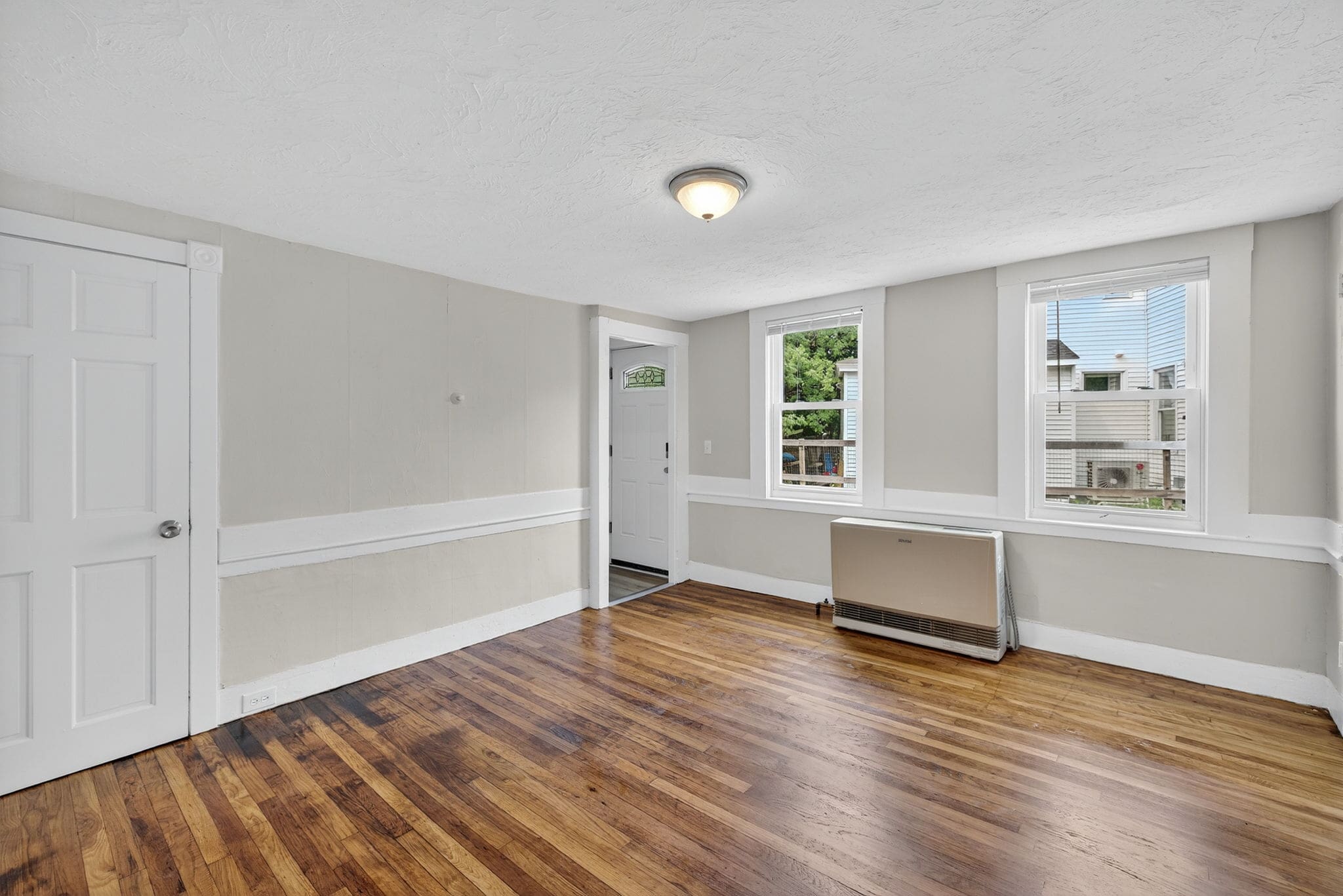 Updated multifamily steps away from North End, Nashua