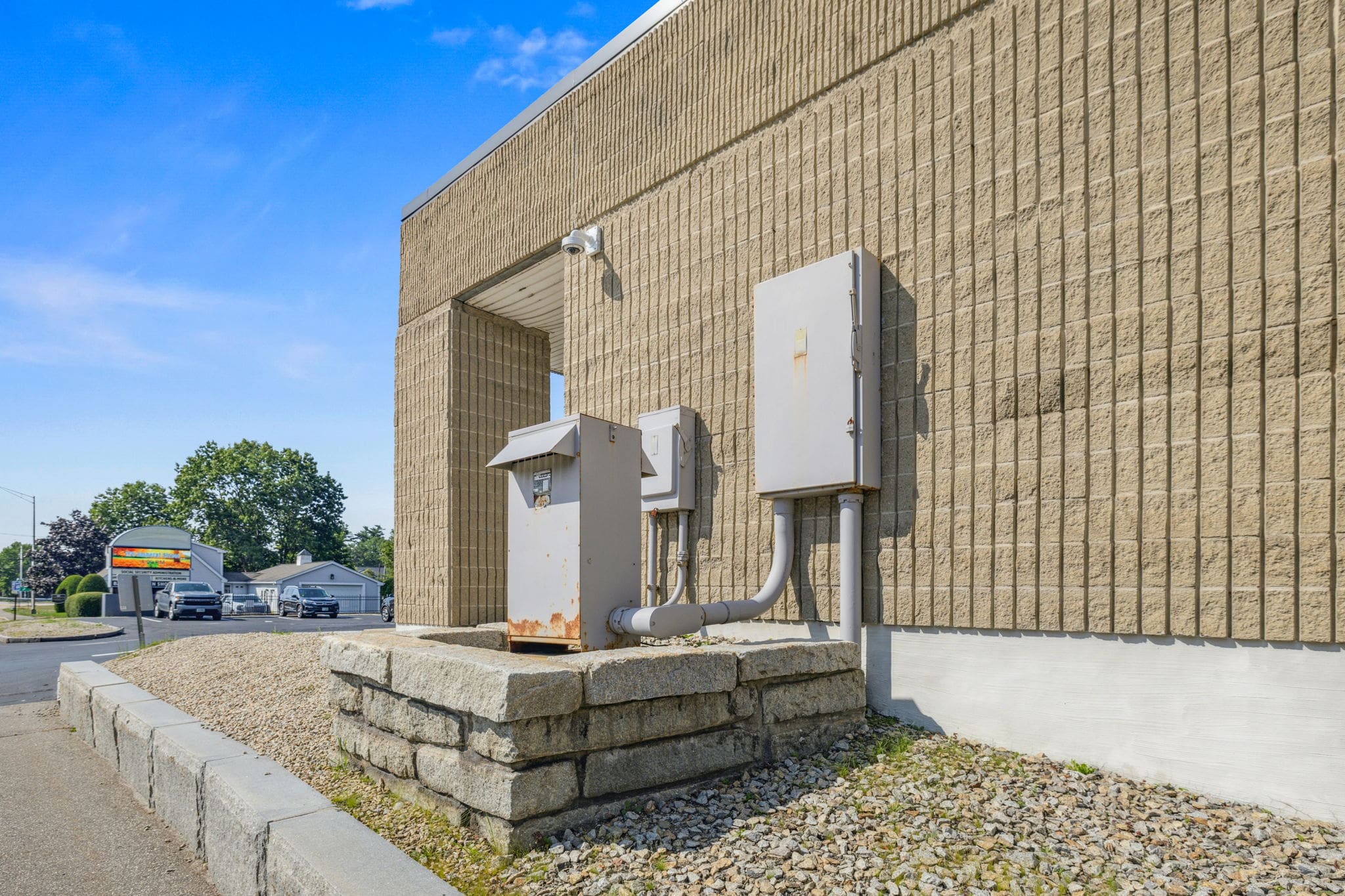 5,000 SF of versatile basement space on Amherst Street in Nashua