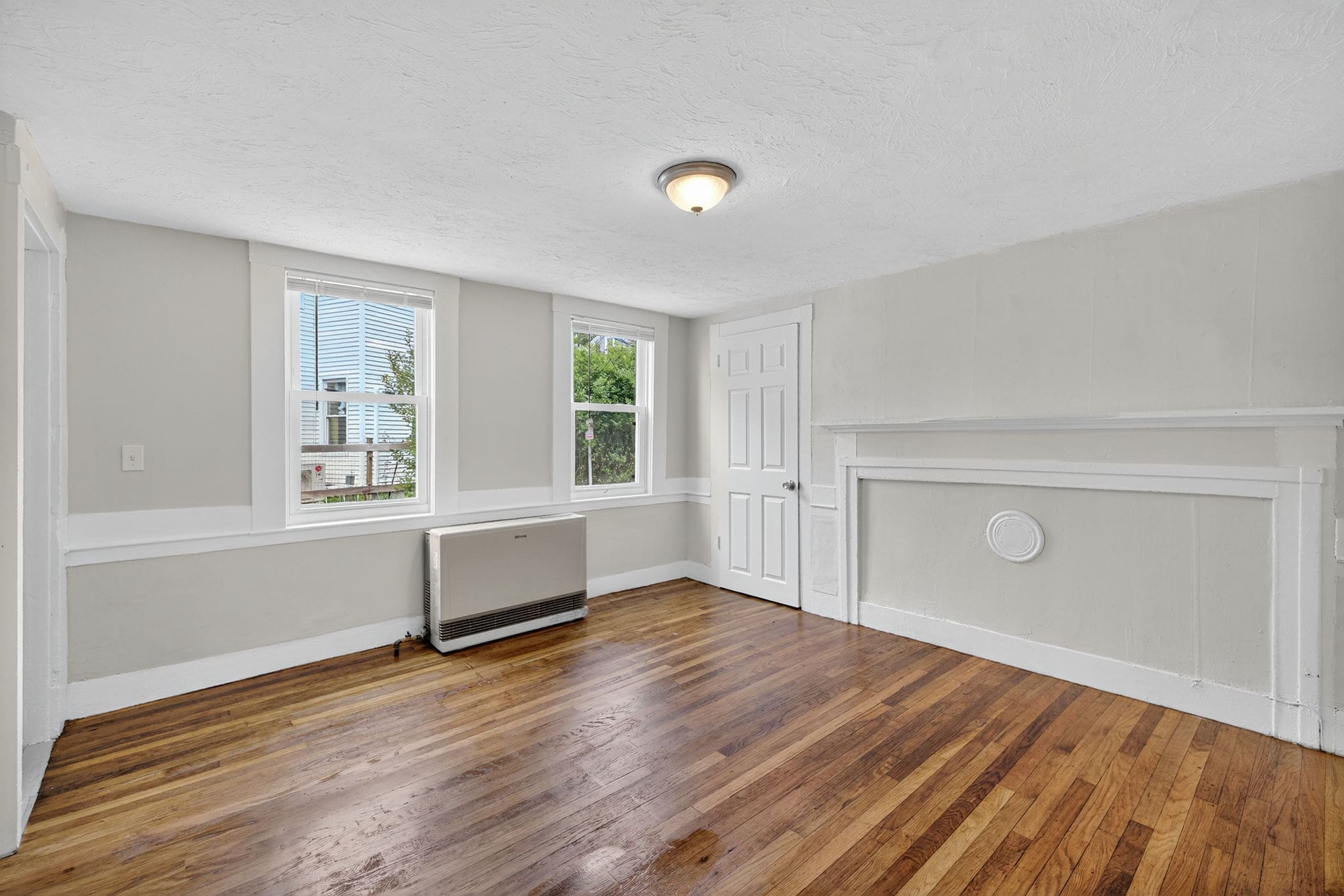 Updated multifamily steps away from North End, Nashua