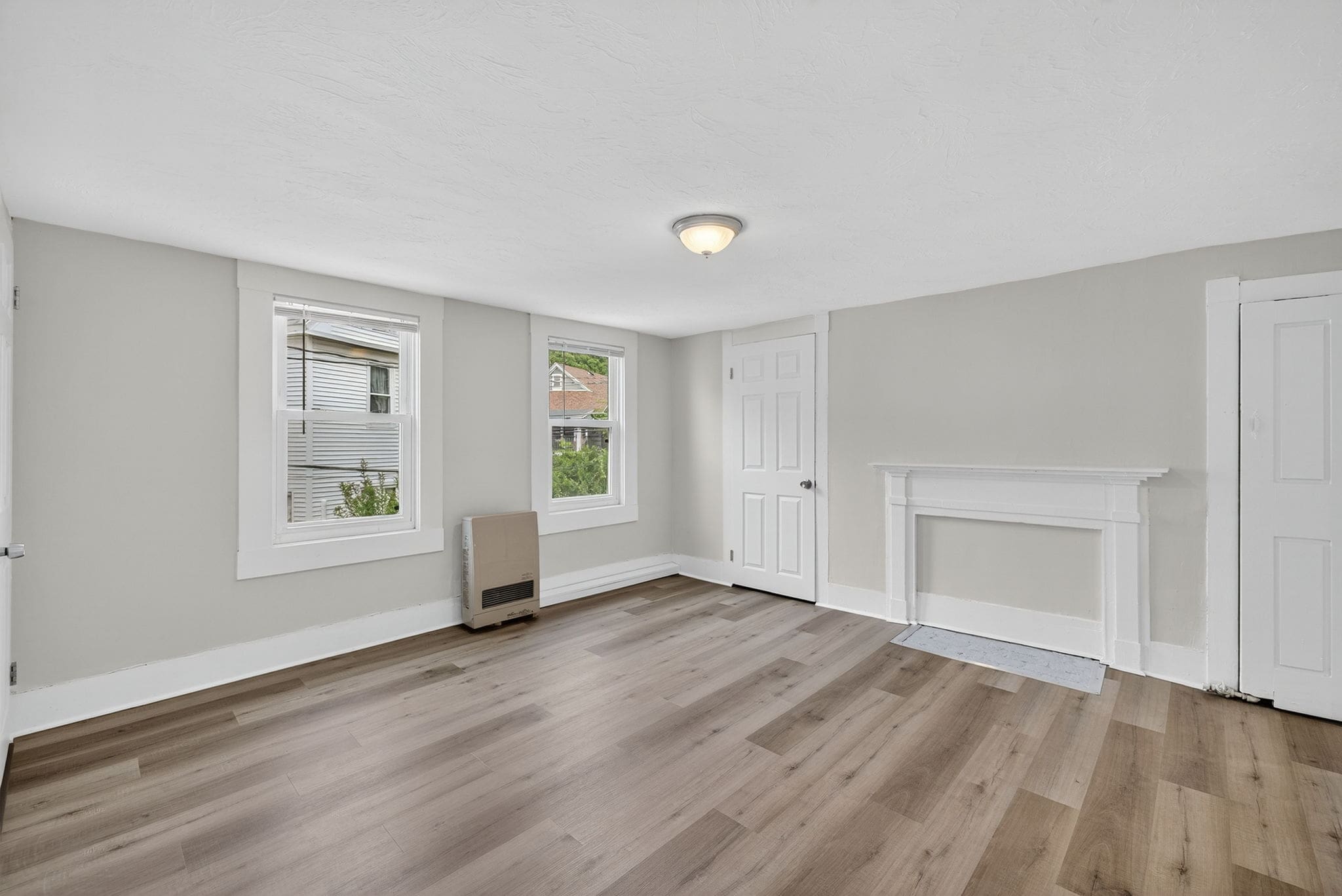 Updated multifamily steps away from North End, Nashua