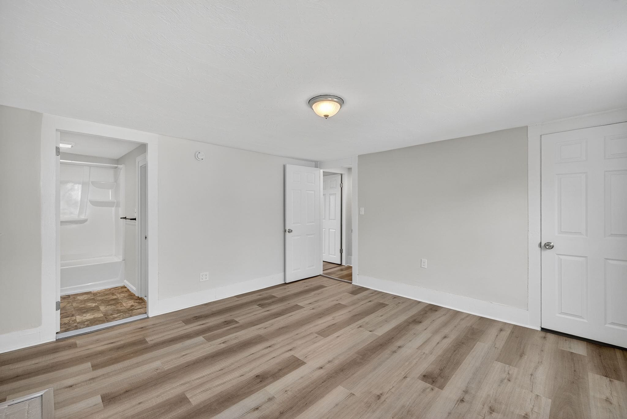 Updated multifamily steps away from North End, Nashua