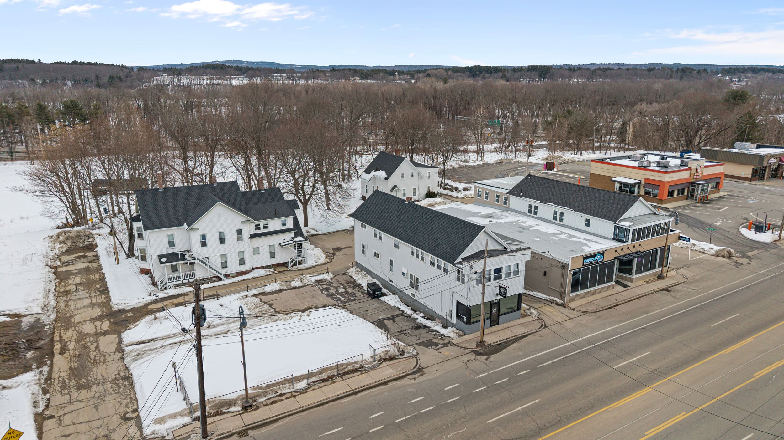 10 Unit Mixed-Use Portfolio Across 4 Buildings in Concord