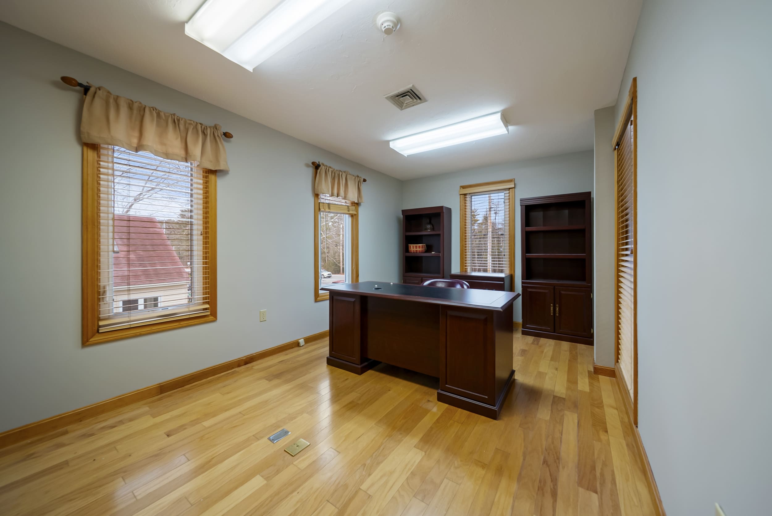 Retail / office space positioned along Whittier Highway in the heart of Moultonborough