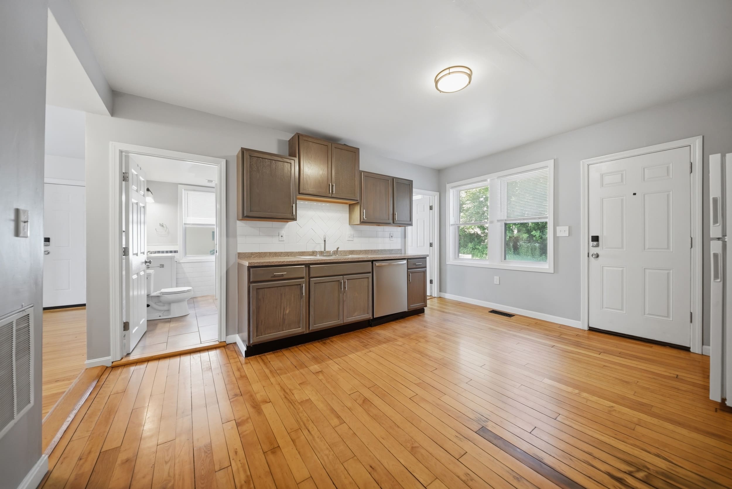 A multifamily portfolio in the heart of Pembroke