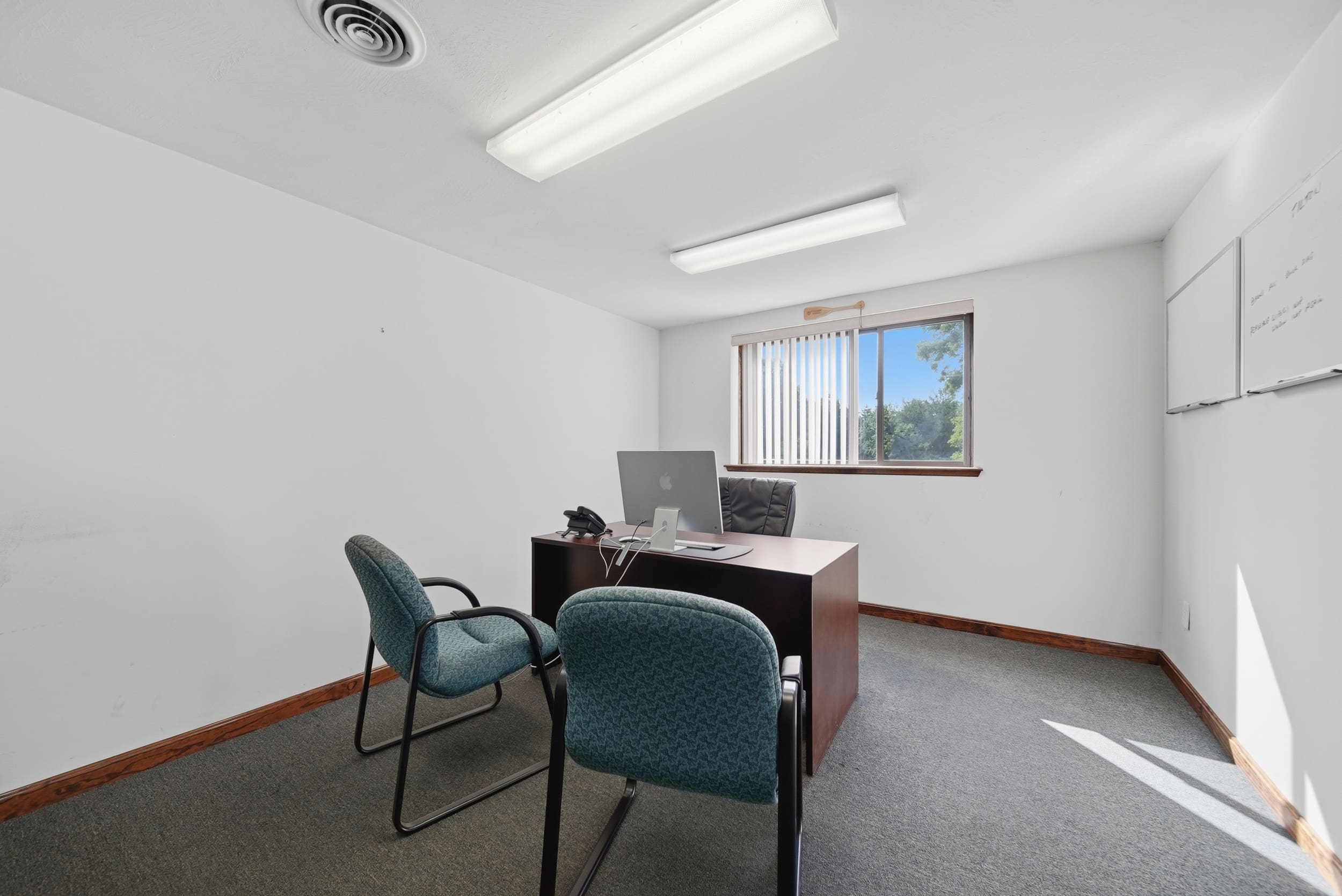 ±9,955 SF Industrial/Flex Facility Near I-93 Exit 20