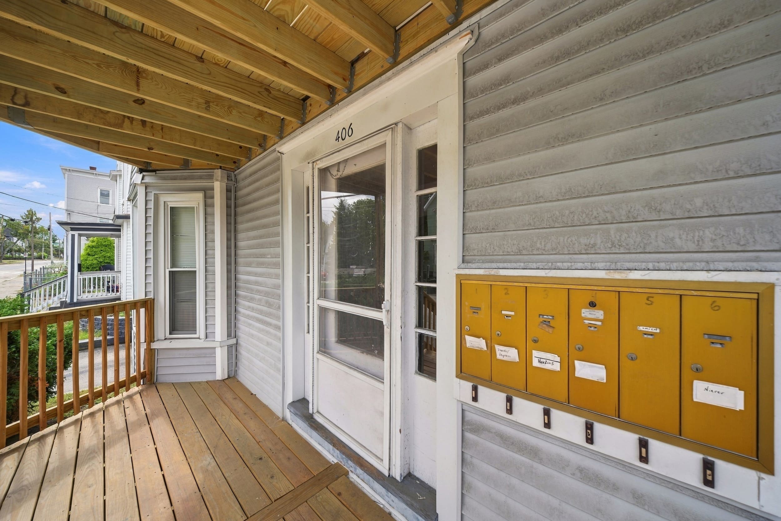 Fully Occupied 6-Unit Multifamily Investment | Manchester, NH